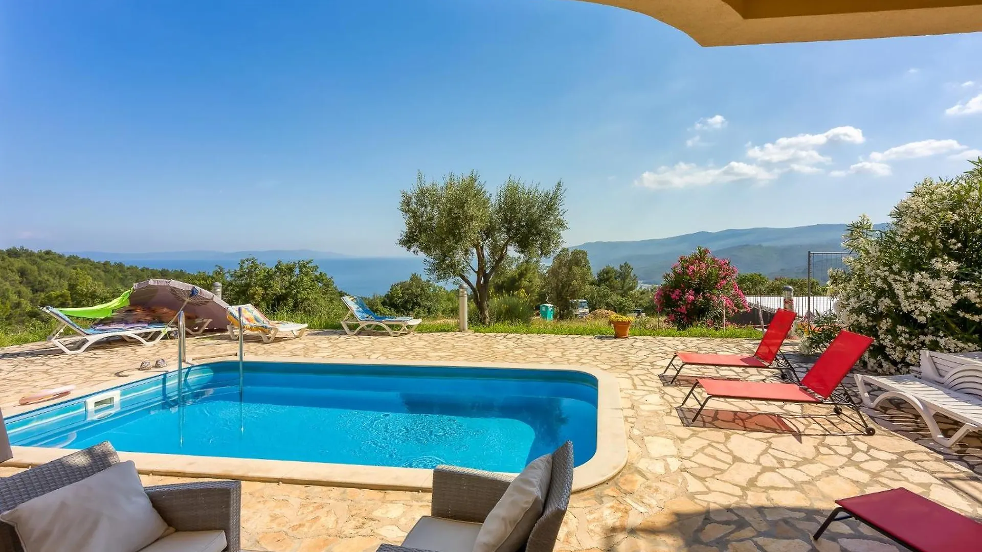 Ad Maiora With Shared Pool Apartment Rabac Croatia